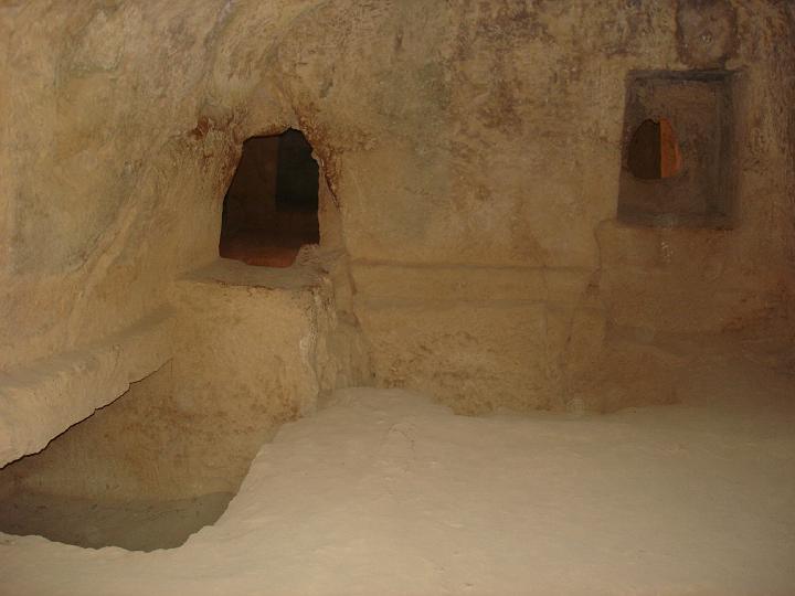 DSC02916 - Pafos Tomb of the Kings